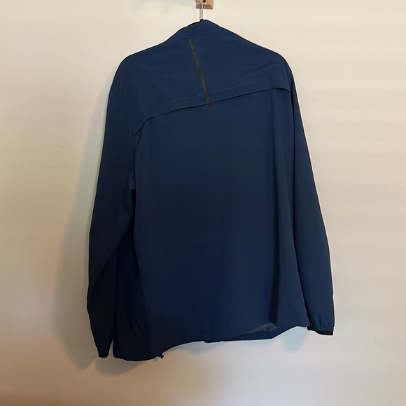 Three Sixty Six Windbreaker - Picture 2 of 3